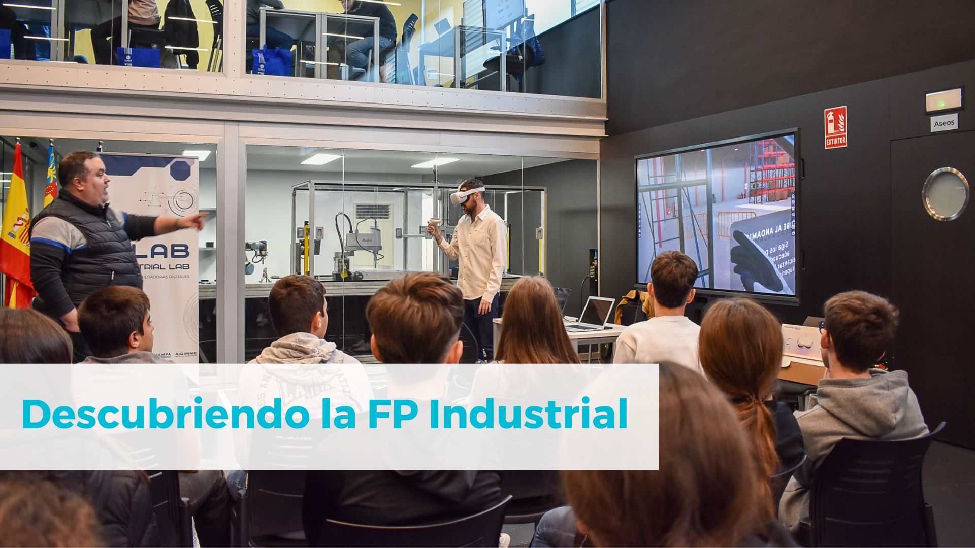 Los estudiantes del Colegio Teresianas descubren el Mundo de la Industria y el Emprendimiento en FEMPA
